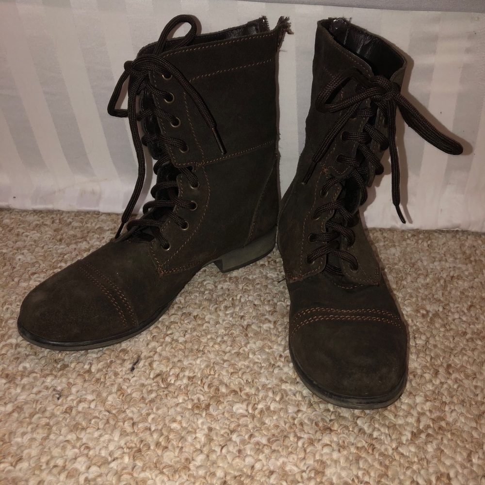 Steve Madden boots